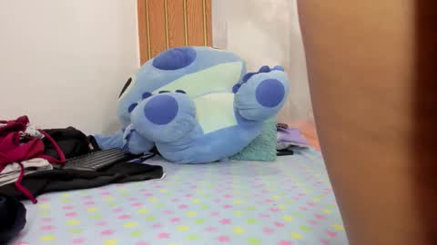 aitana online show from 10-25-25, 01:18