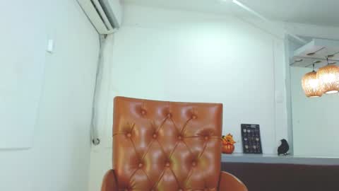 Ahitana Russ online show from 01-11-25, 07:38