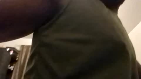 aj297914 online show from 10-28-25, 06:50