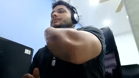 Esteban online show from 02-01-25, 05:07