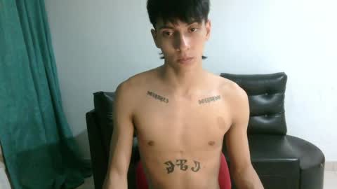 Snapshot of ajhoansebastian94 chatting on 05-03-26, 06:30 SebasT-sex online show from 05-03-26, 06:30