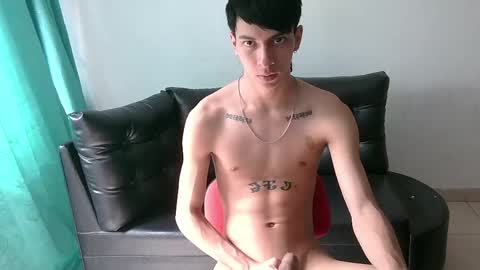 Snapshot of ajhoansebastian94 chatting on 05-12-26, 07:00 SebasT-sex online show from 05-12-26, 07:00
