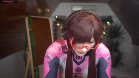 Akaneiro online show from 12-20-24, 10:05