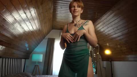 Akaneiro online show from 09-09-25, 01:32