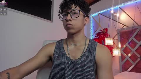 akazaboy online show from 12-31-24, 03:55