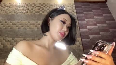 Snapshot of akemi_jp chatting on 12-27-24, 05:37 Akemi online show from 12-27-24, 05:37