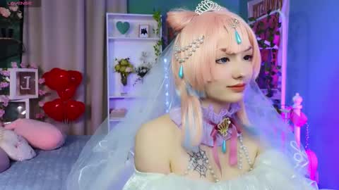 Akemi online show from 02-13-25, 05:01