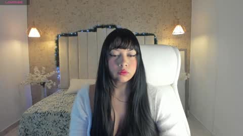 Luna online show from 12-31-24, 04:49