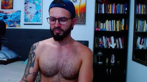 akiles online show from 11-26-25, 11:06