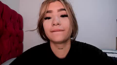 Snapshot of akirahattori__ chatting on 03-02-26, 12:56 akirahattori__ online show from 03-02-26, 12:56