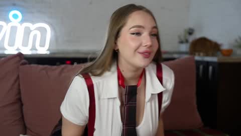 Alice and Nate online show from 12-18-24, 08:14