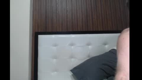 Snapshot of al3xzanderth3gr3at chatting on 01-10-25, 10:39 Alex online show from 01-10-25, 10:39