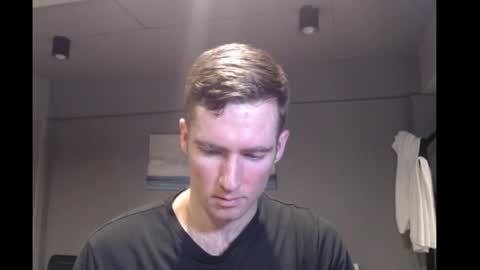 Snapshot of al3xzanderth3gr3at chatting on 01-29-25, 12:35 Alex online show from 01-29-25, 12:35