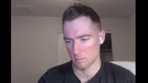 Snapshot of al3xzanderth3gr3at chatting on 09-17-25, 01:29 Alex online show from 09-17-25, 01:29
