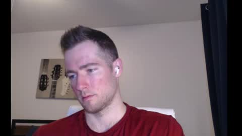 Snapshot of al3xzanderth3gr3at chatting on 10-16-25, 08:26 Alex online show from 10-16-25, 08:26