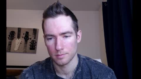 Snapshot of al3xzanderth3gr3at chatting on 10-25-25, 12:29 Alex online show from 10-25-25, 12:29