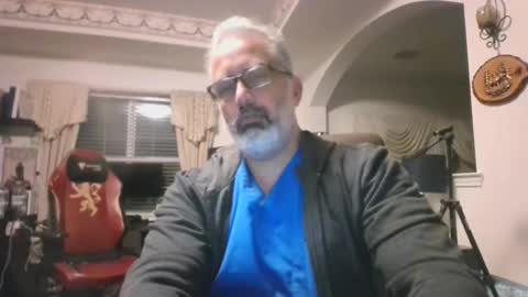 Snapshot of aladdin31673 chatting on 02-21-26, 01:06 aladdin31673 online show from 02-21-26, 01:06