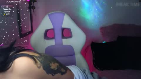 alahia online show from 12-18-25, 04:18