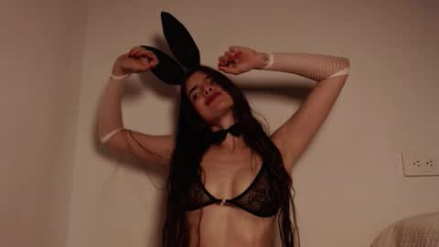           online show from 10-17-25, 08:39