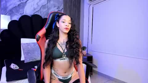 alahyapalmer_ online show from 09-16-25, 04:57