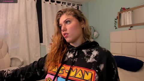 Alaia online show from 02-25-25, 01:50