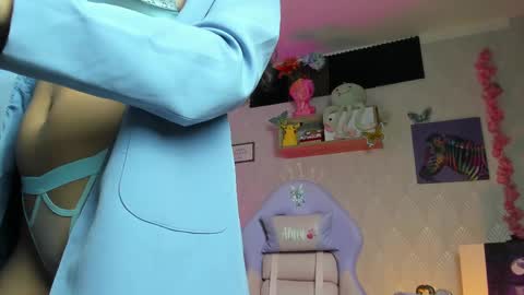 Alaia online show from 09-12-25, 09:37