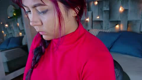  Alaia  online show from 10-09-25, 11:41