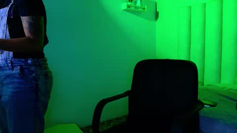  Alaia  online show from 10-24-25, 11:39