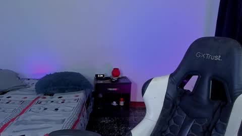 alan18n online show from 11-23-25, 03:06