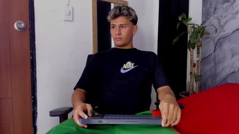 alan__smith online show from 11-11-25, 07:36