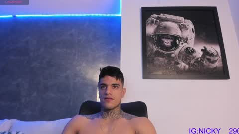 Snapshot of alan_morrys chatting on 03-08-25, 03:17 alan_morrys online show from 03-08-25, 03:17