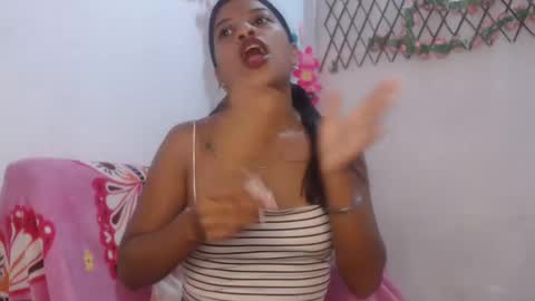 Snapshot of alana_2024 chatting on 01-11-25, 01:16 Working hours pm to am every day online show from 01-11-25, 01:16