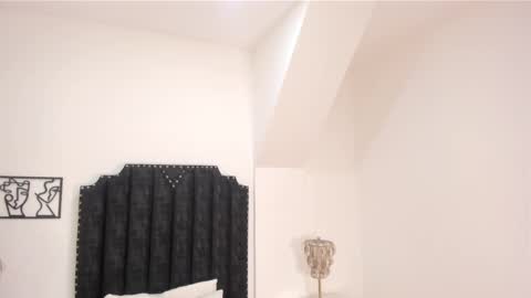 alana_2916 online show from 03-01-25, 03:10