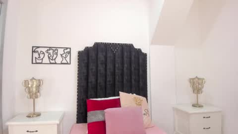 alana_2916 online show from 03-10-25, 06:23