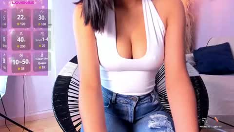 Alana online show from 09-16-25, 12:39