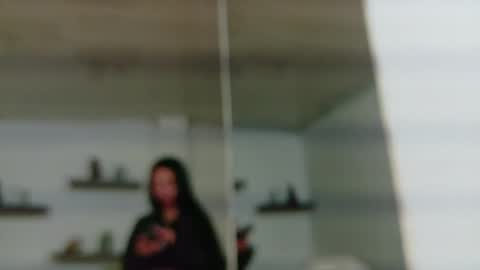 Maeve  online show from 04-03-26, 10:24