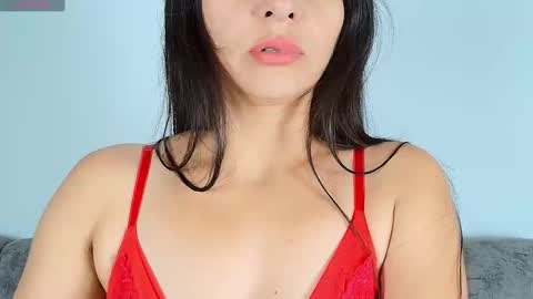 alana_pink95 online show from 11-06-25, 10:16