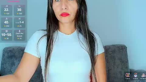 alana_pink95 online show from 12-18-25, 12:22