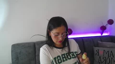 Snapshot of alana_steel_1 chatting on 02-06-26, 07:39 Alana online show from 02-06-26, 07:39