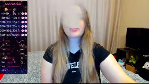 Snapshot of alanabrox chatting on 12-28-24, 07:55 Julia online show from 12-28-24, 07:55