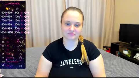 Snapshot of alanabrox chatting on 01-14-25, 08:09 Julia online show from 01-14-25, 08:09