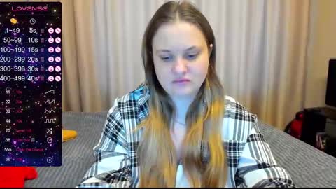 Snapshot of alanabrox chatting on 01-31-25, 11:56 Julia online show from 01-31-25, 11:56