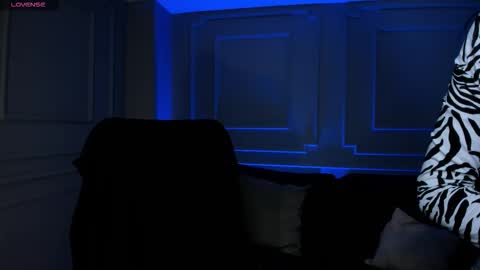 Alana online show from 11-07-25, 12:16