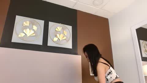 alana online show from 10-26-25, 03:34