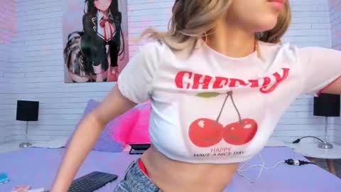 Snapshot of alanahell_ chatting on 02-28-26, 09:27 ALANA online show from 02-28-26, 09:27