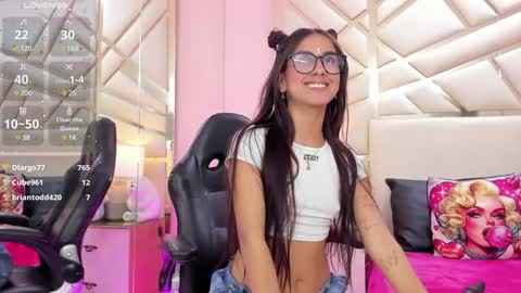 Snapshot of alanajones1 chatting on 12-06-24, 03:55 alana online show from 12-06-24, 03:55