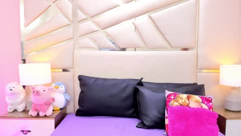 Snapshot of alanajones1 chatting on 12-12-24, 11:50 alana online show from 12-12-24, 11:50