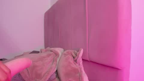 Alana online show from 02-24-26, 01:58