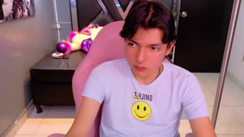 Snapshot of alandelrey57 chatting on 09-13-25, 04:45 ALAN DEL REY online show from 09-13-25, 04:45