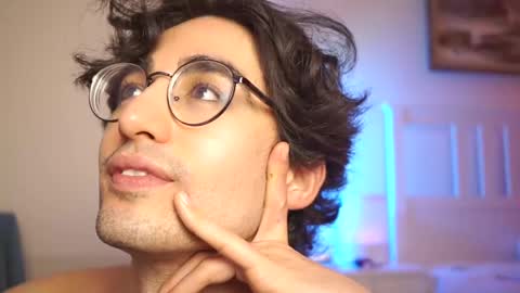 idenavarre online show from 02-24-25, 01:24